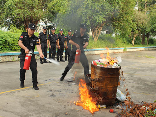 消防灭火训练