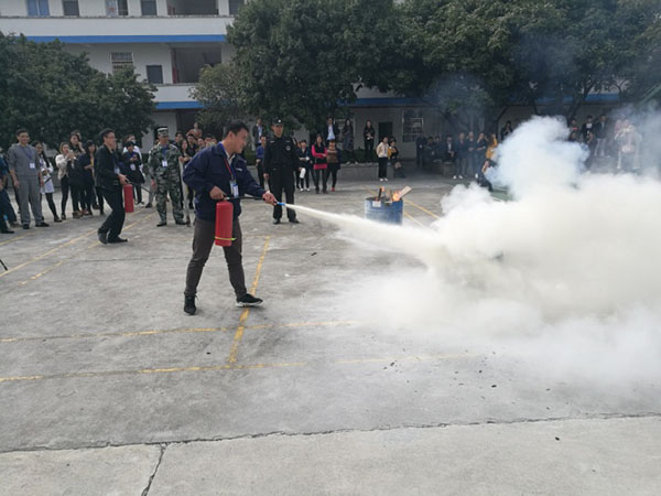 义务为客户员工培训使...