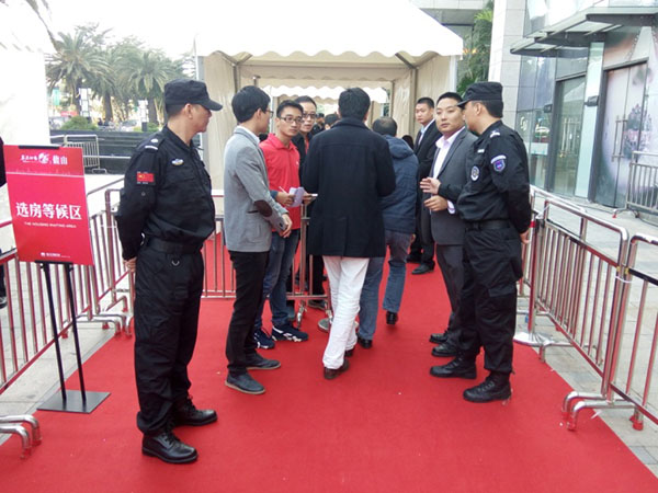 房地产公司开盘现场安...